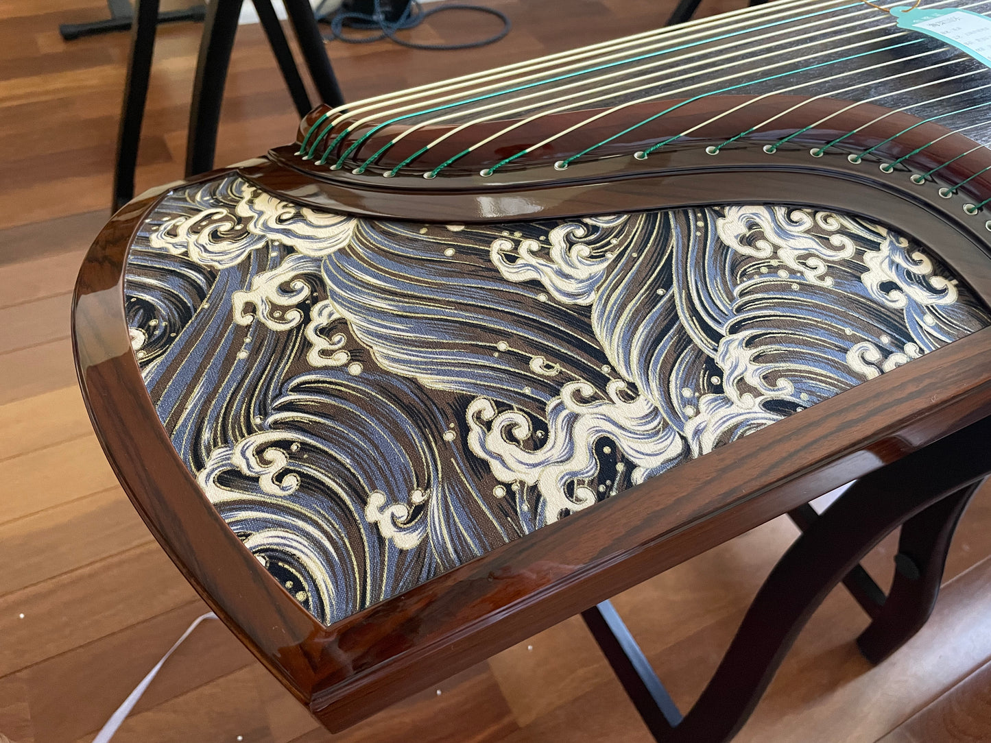 Haitang Guzheng 海棠国乐古筝 carved paulownia  挖筝 Guantao 观涛