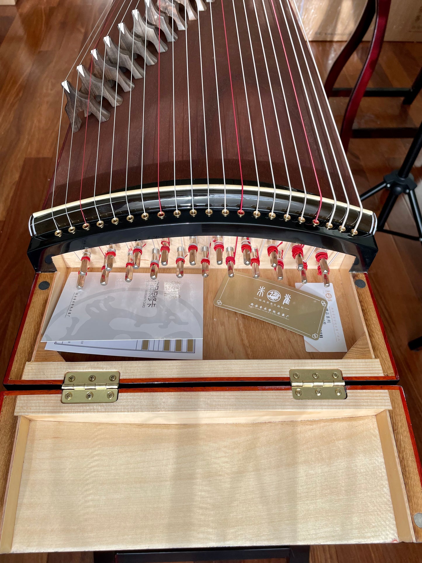 Zhuque Guzheng 680 西安朱雀古筝