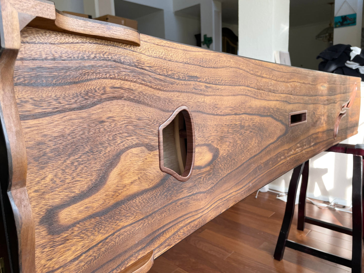 Huali Guzheng 上海华黎古筝 Ebony Wood 黑檀 with shell inlay birds and flowers 贝雕鸟语花香