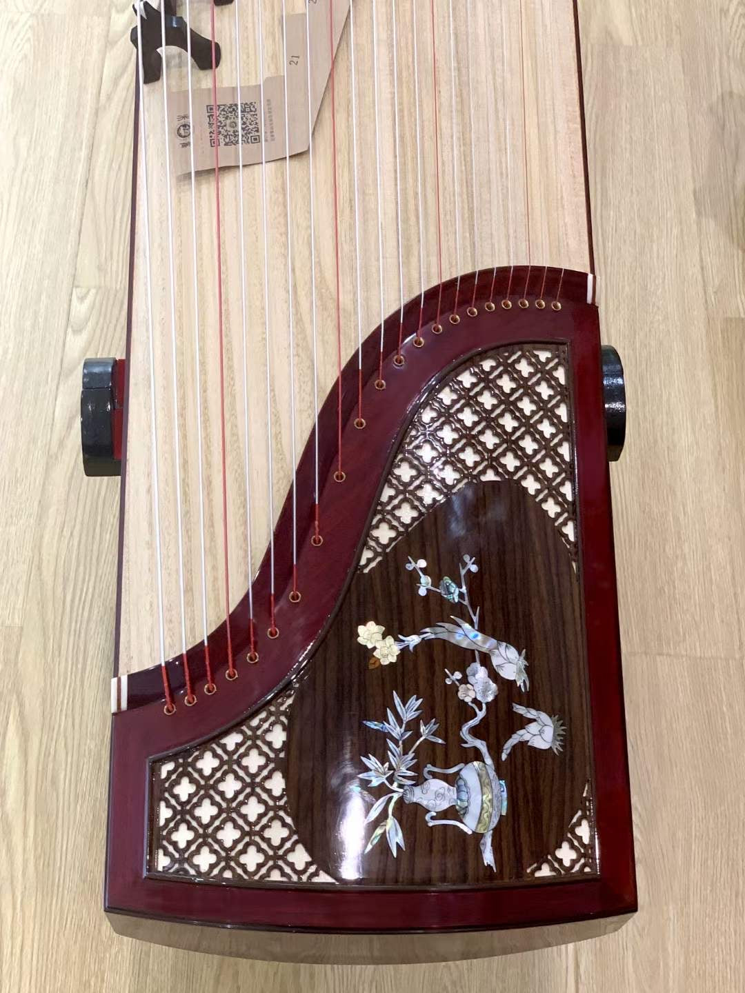 Zhuque Guzheng 9xx series Lan Xiang Ning Di 西安朱雀古筝 9系 兰香凝睇