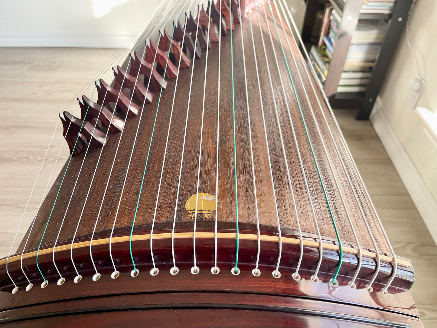 Huali Guzheng 上海华黎古筝 Zambia Rosewood 血紫檀