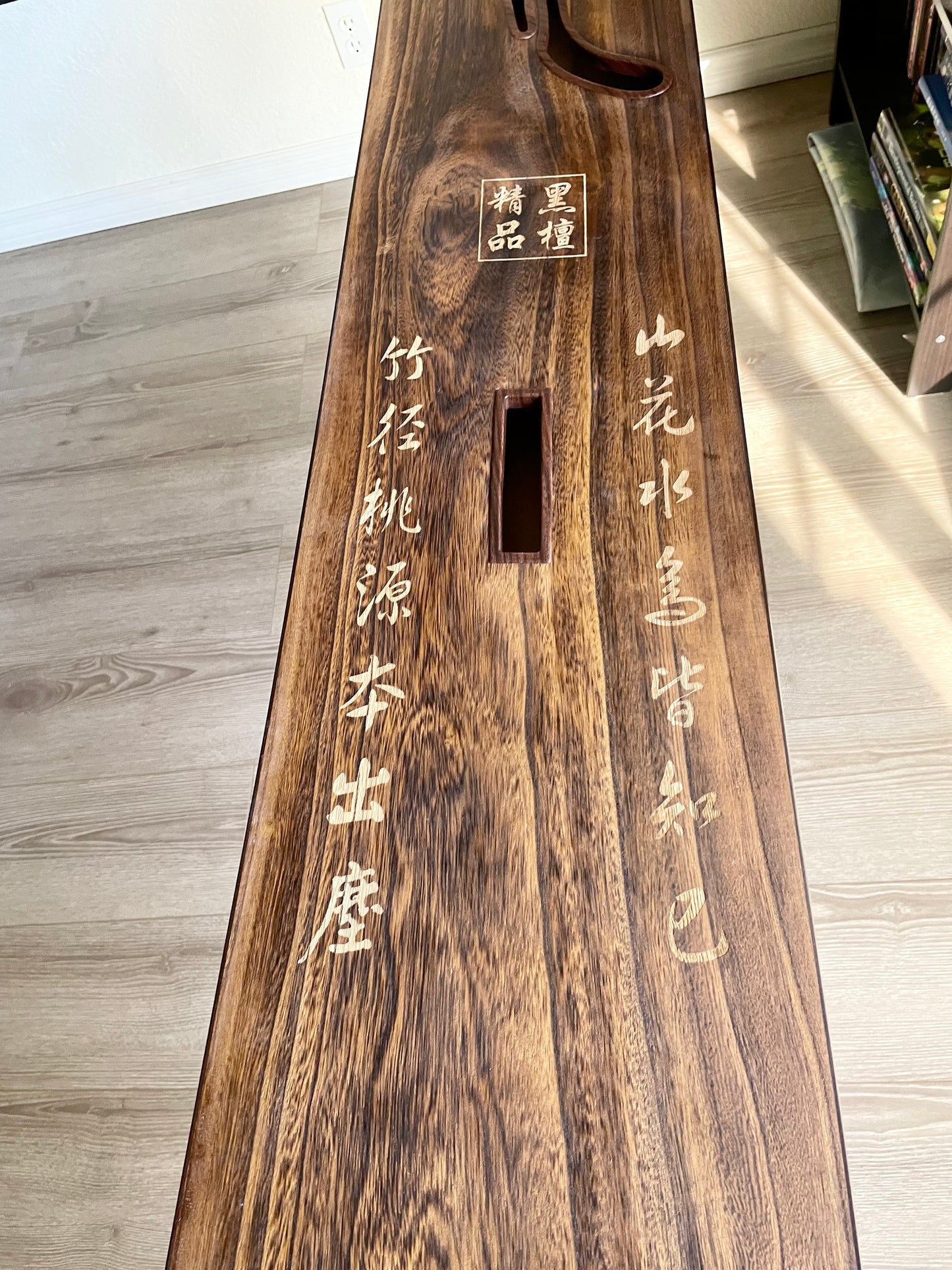 Huali Guzheng 华黎古筝 Ebony Wood 黑檀 with Silver Thread and Shell Inlay Ginkgo Leaves 银丝彩贝枝落银杏