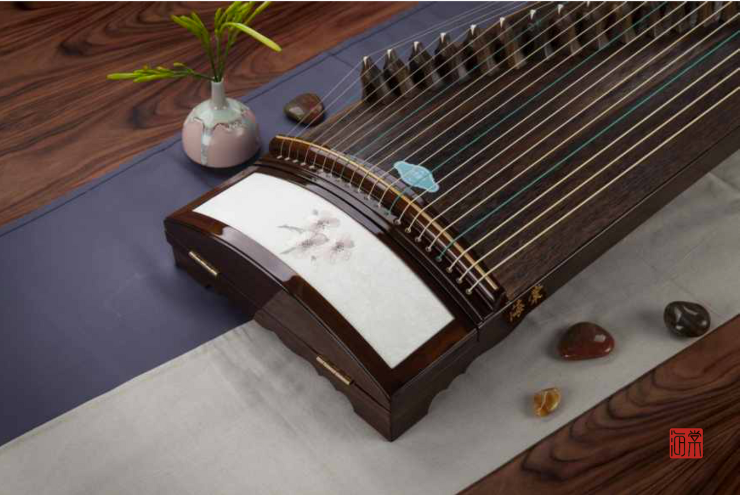 Haitang Guzheng 海棠古筝 carved paulownia with embroidery 刺绣挖筝 YouLan 幽兰